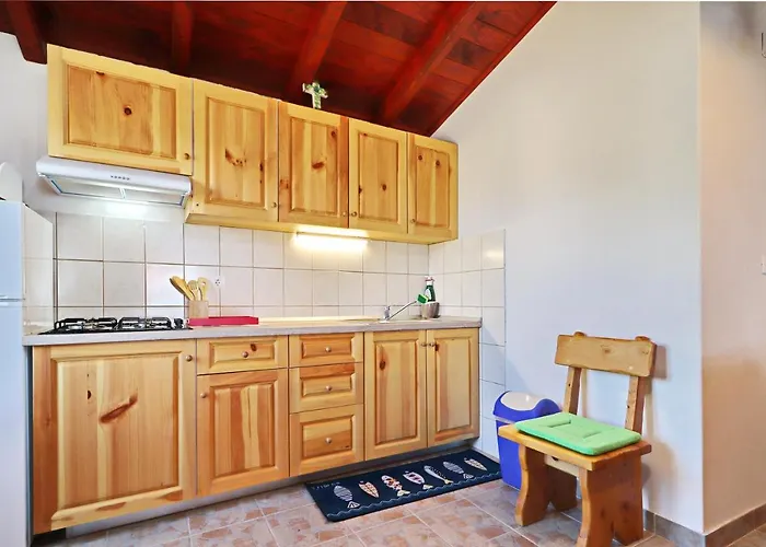 Holiday home Zule Zrnovo